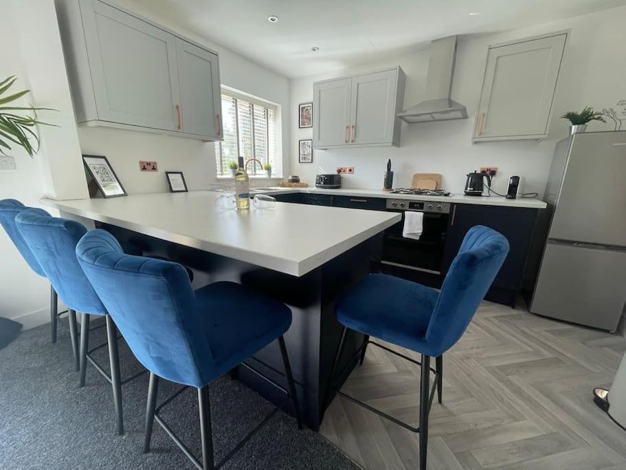 Perfect For Contractors With On Site Parking Villa Brierley Hill Kültér fotó
