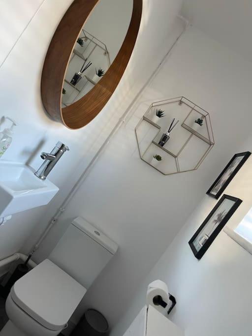 Perfect For Contractors With On Site Parking Villa Brierley Hill Kültér fotó